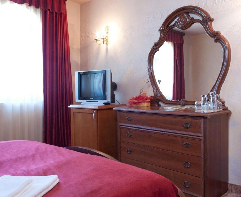 Kaloyanova Fortress Hotel Arbanasi Ruang foto